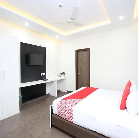 Oyo 14981 Royal Mjs Hotel Kalka